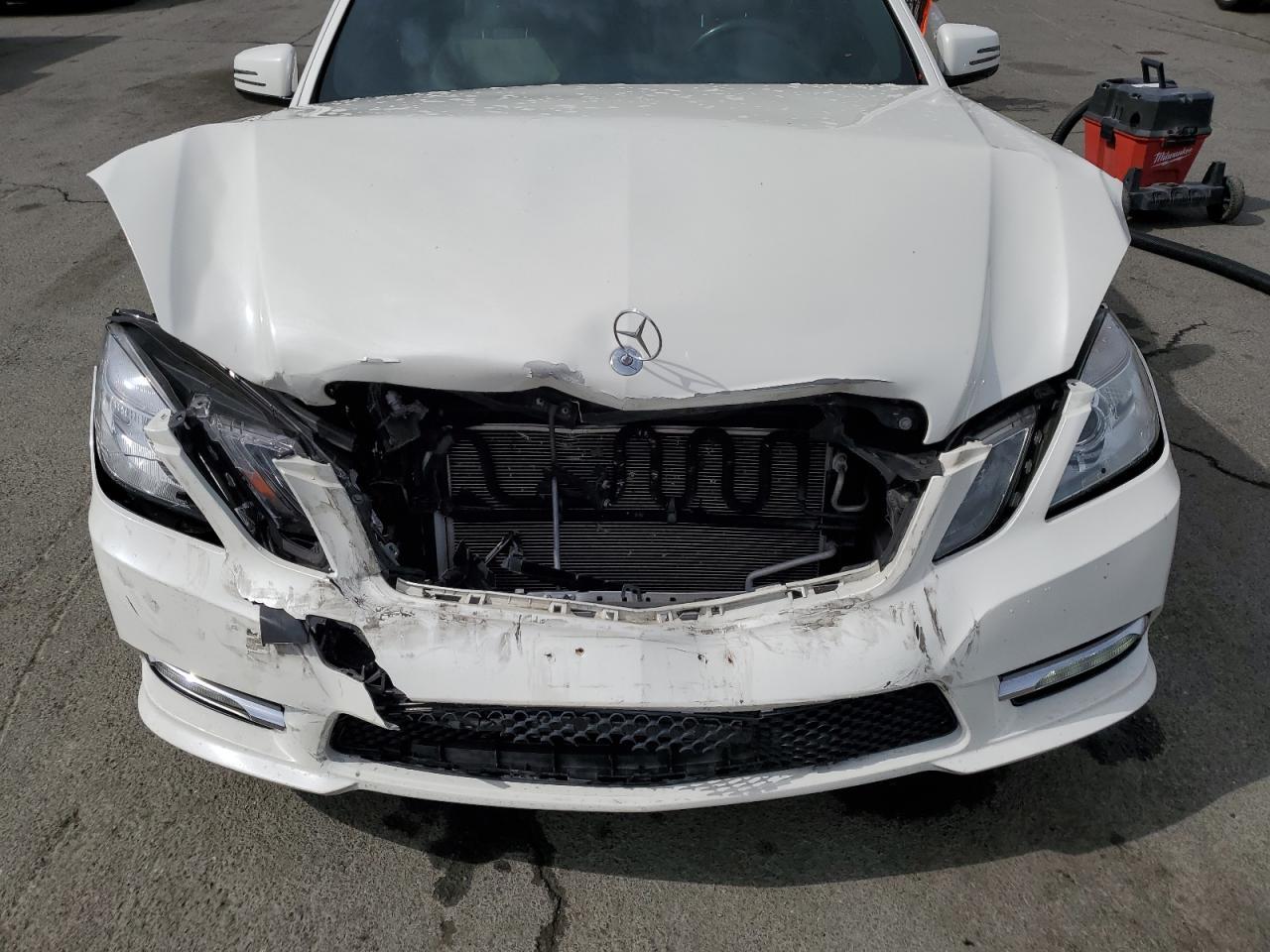 2013 MERCEDES-BENZ E-Class
