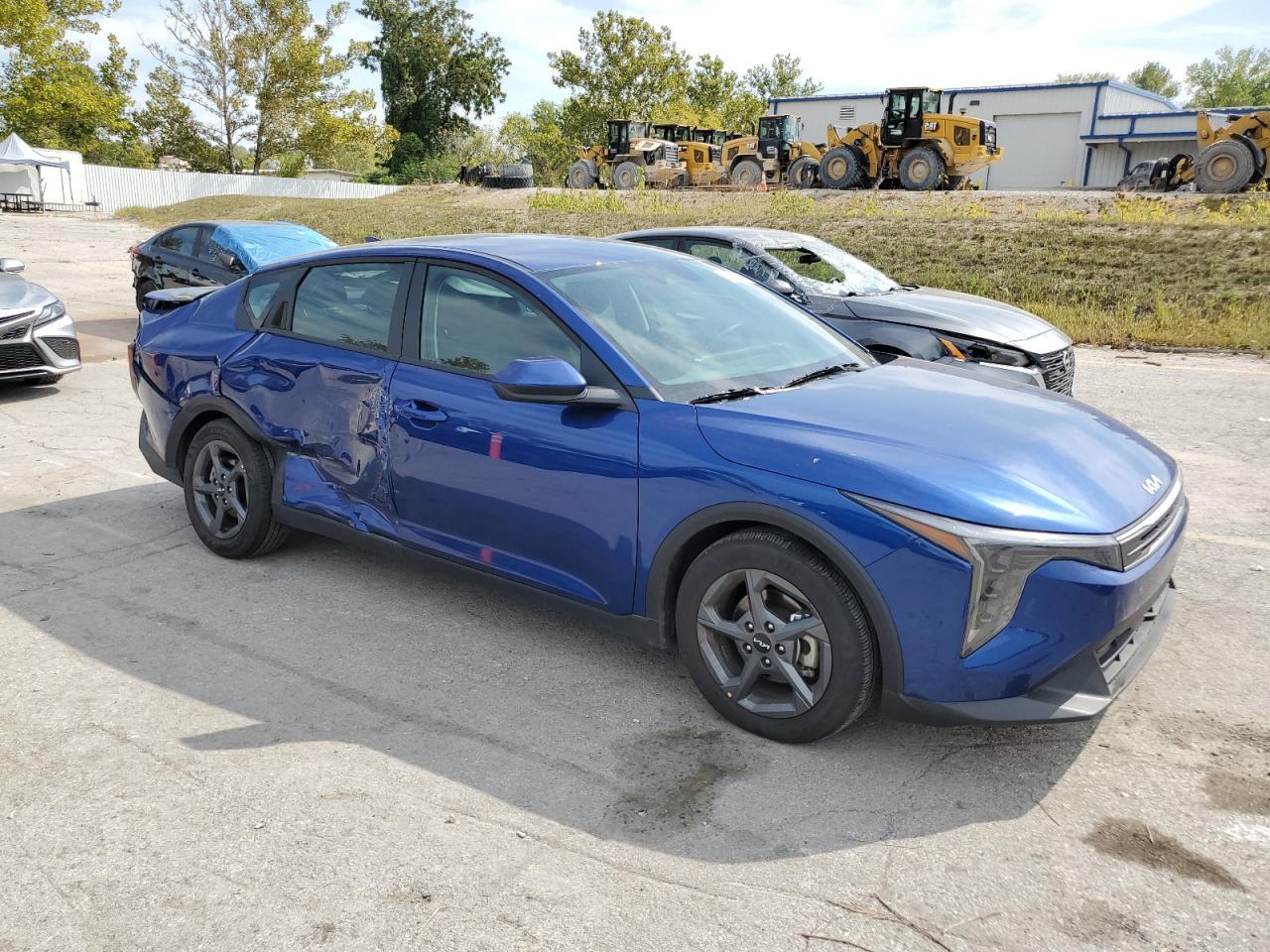 2025 KIA K4