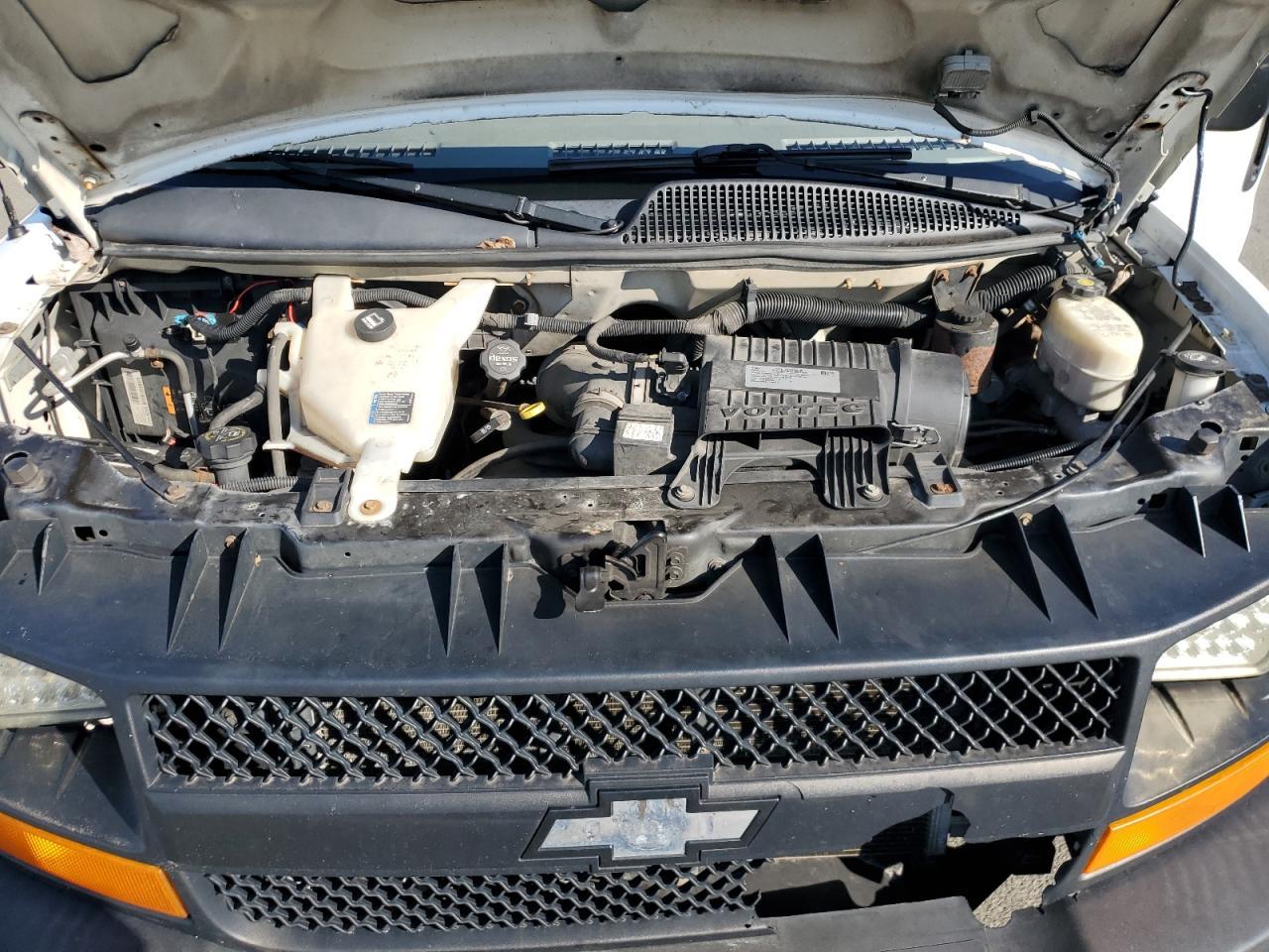 2017 CHEVROLET EXPRESS 2500