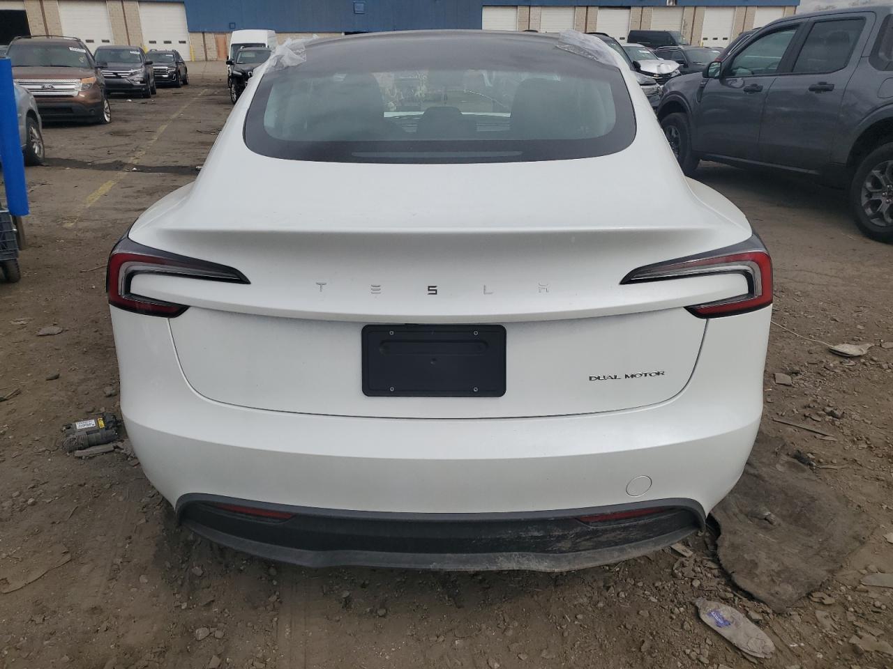 2025 TESLA MODEL 3