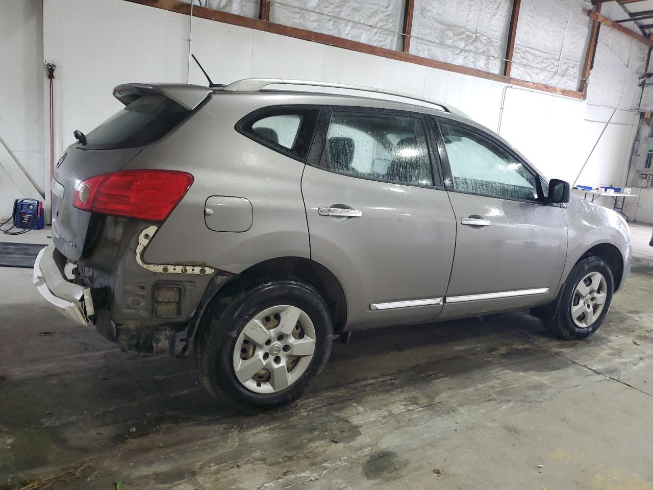 2015 NISSAN ROGUE