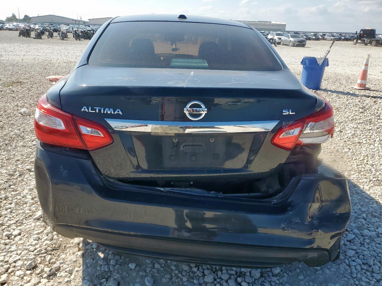 2017 NISSAN ALTIMA