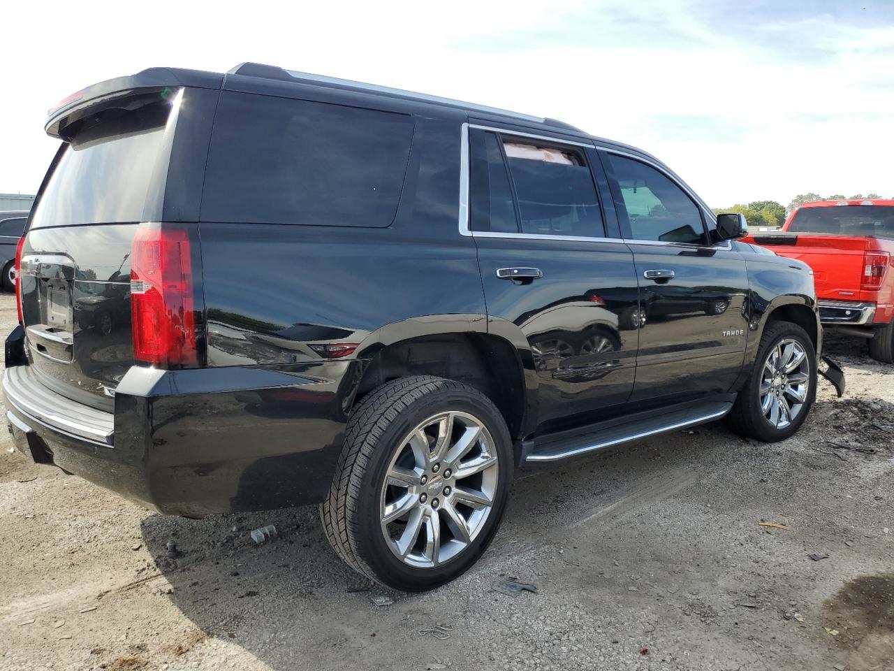2017 CHEVROLET Tahoe