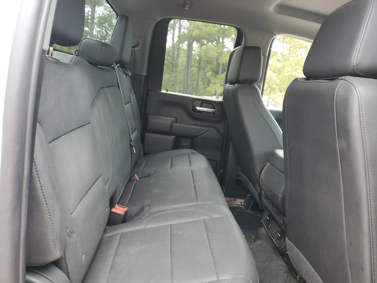 2025 GMC Sierra