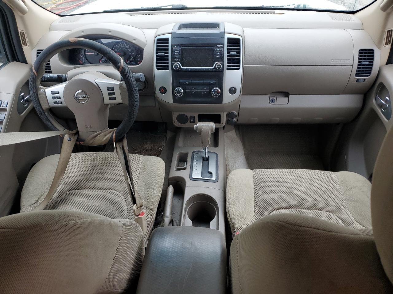 2016 NISSAN Frontier