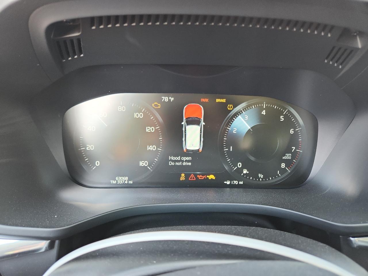 2019 VOLVO XC60