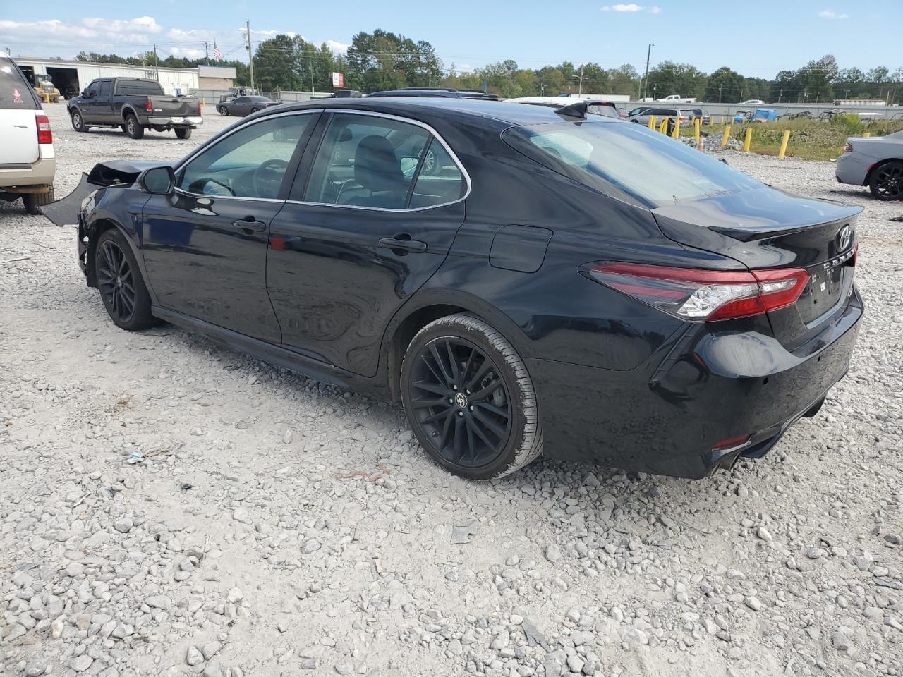 2024 TOYOTA CAMRY