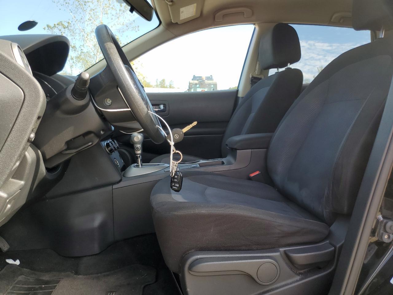 2012 NISSAN ROGUE