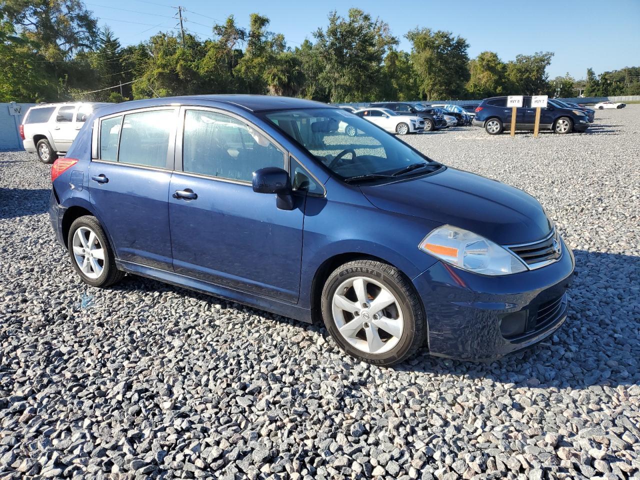 2012 NISSAN VERSA