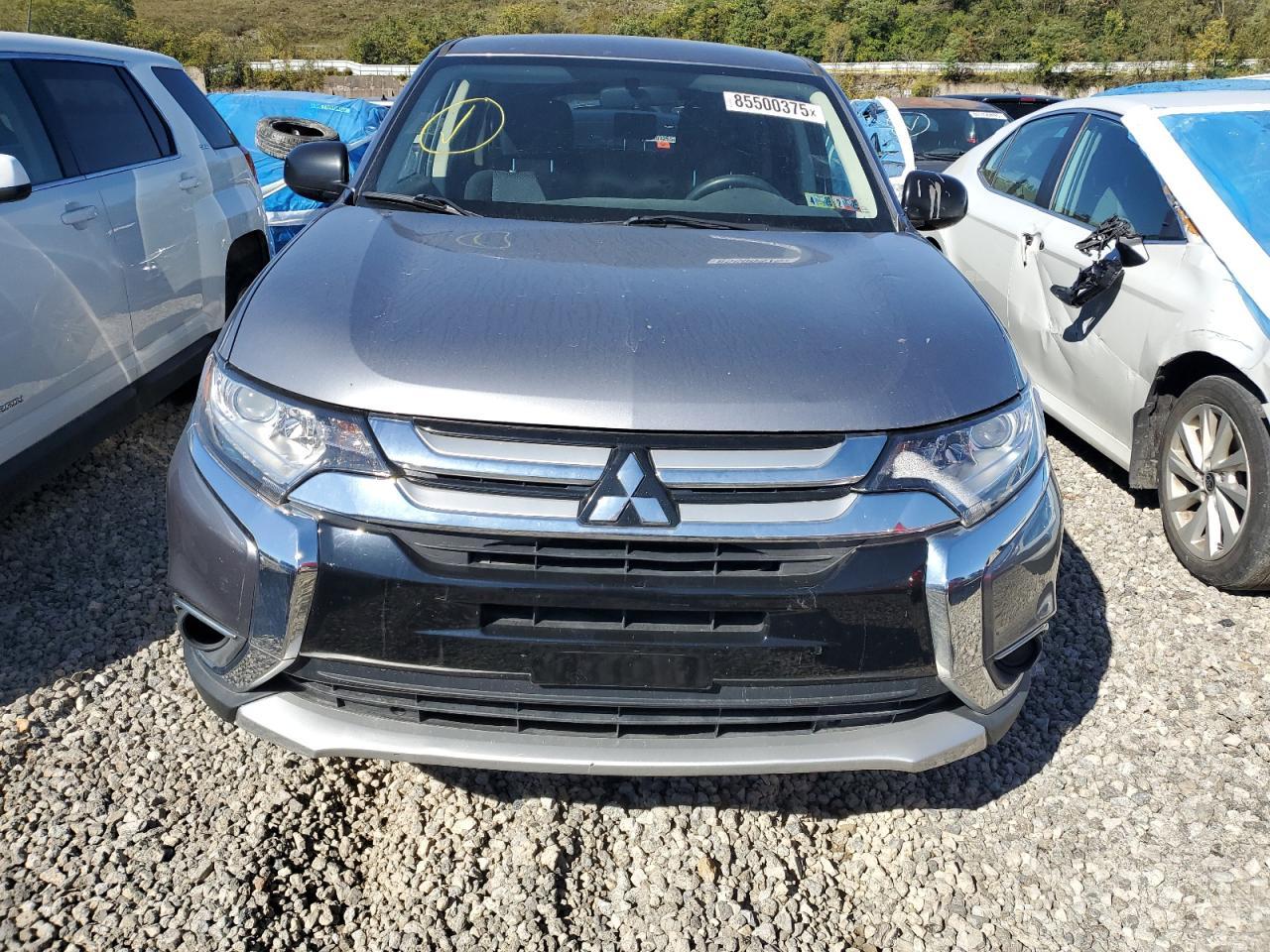 2018 MITSUBISHI outlander