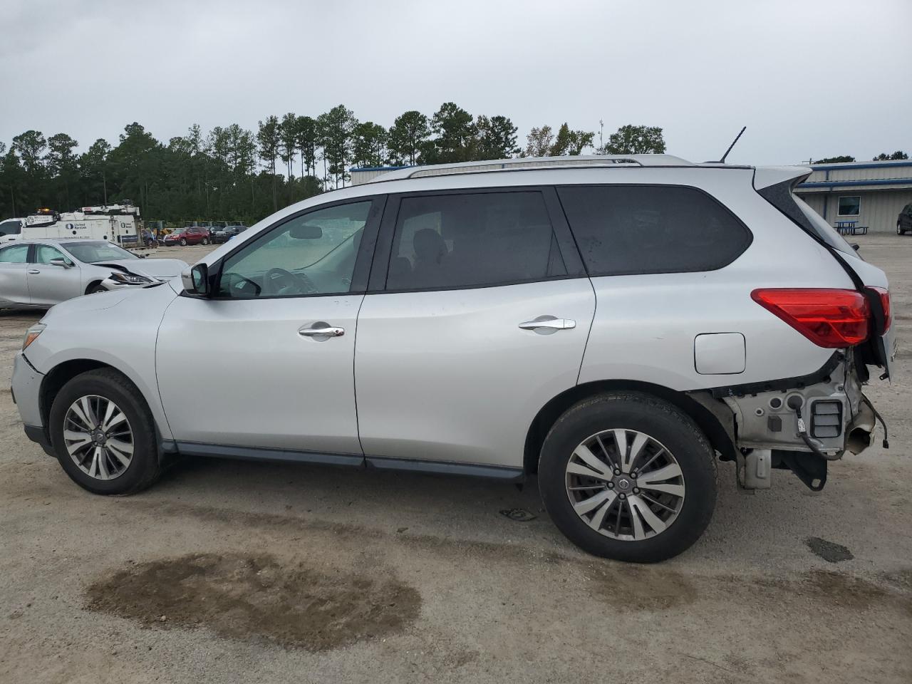 2018 NISSAN PATHFINDER
