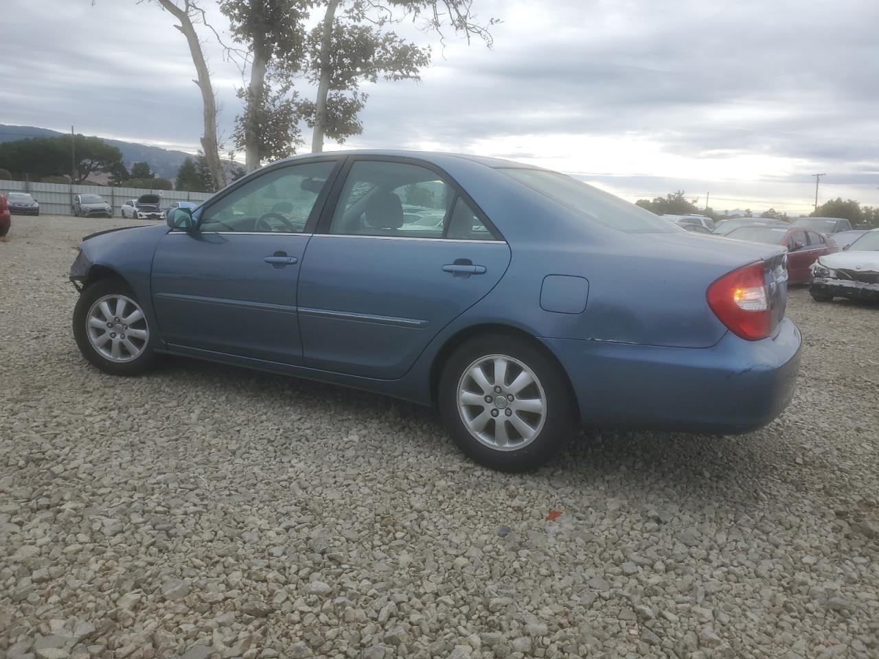 2002 TOYOTA CAMRY
