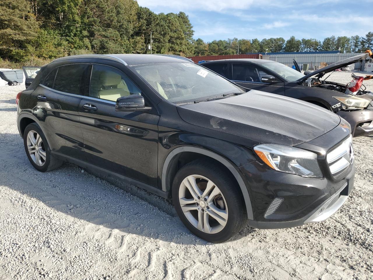 2016 MERCEDES-BENZ GLA-Class