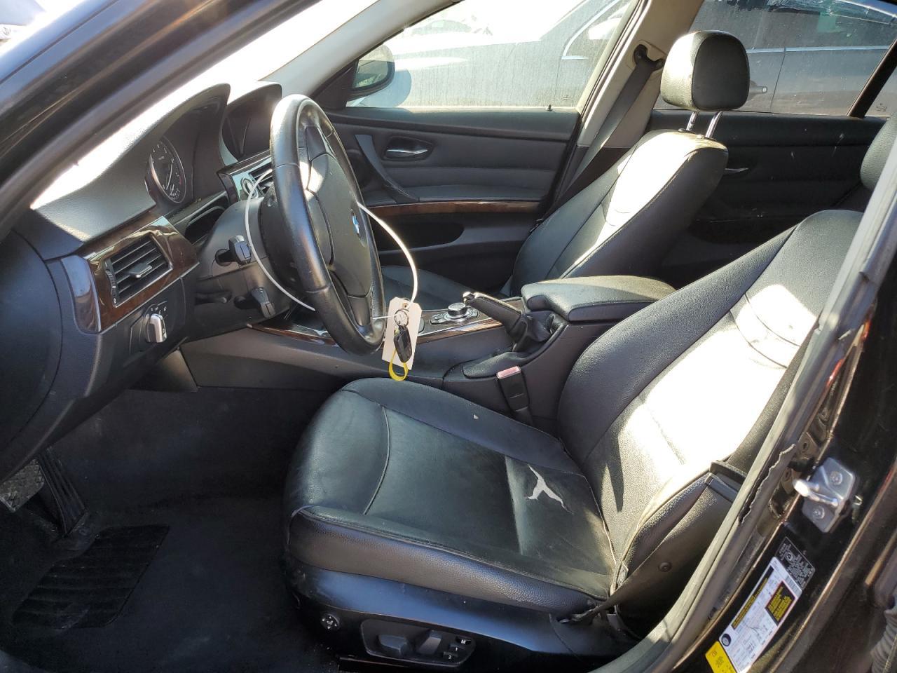 2011 BMW 3 SERIES