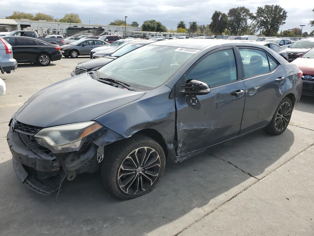 2016 TOYOTA COROLLA