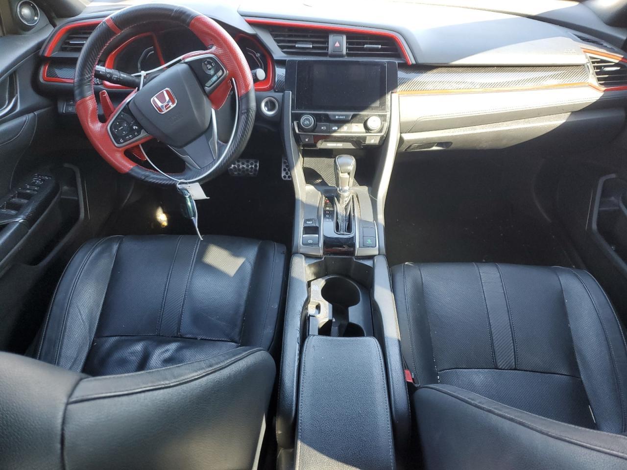 2018 HONDA CIVIC