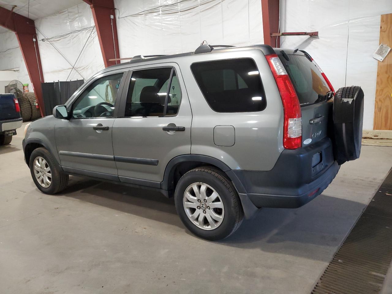 2005 HONDA CR-V