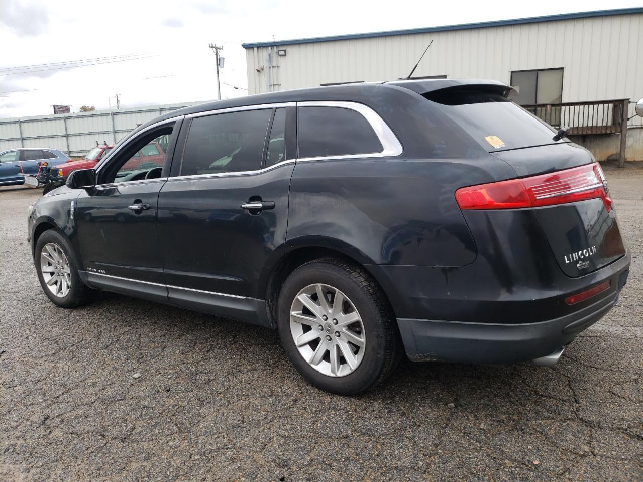 2013 LINCOLN MKT