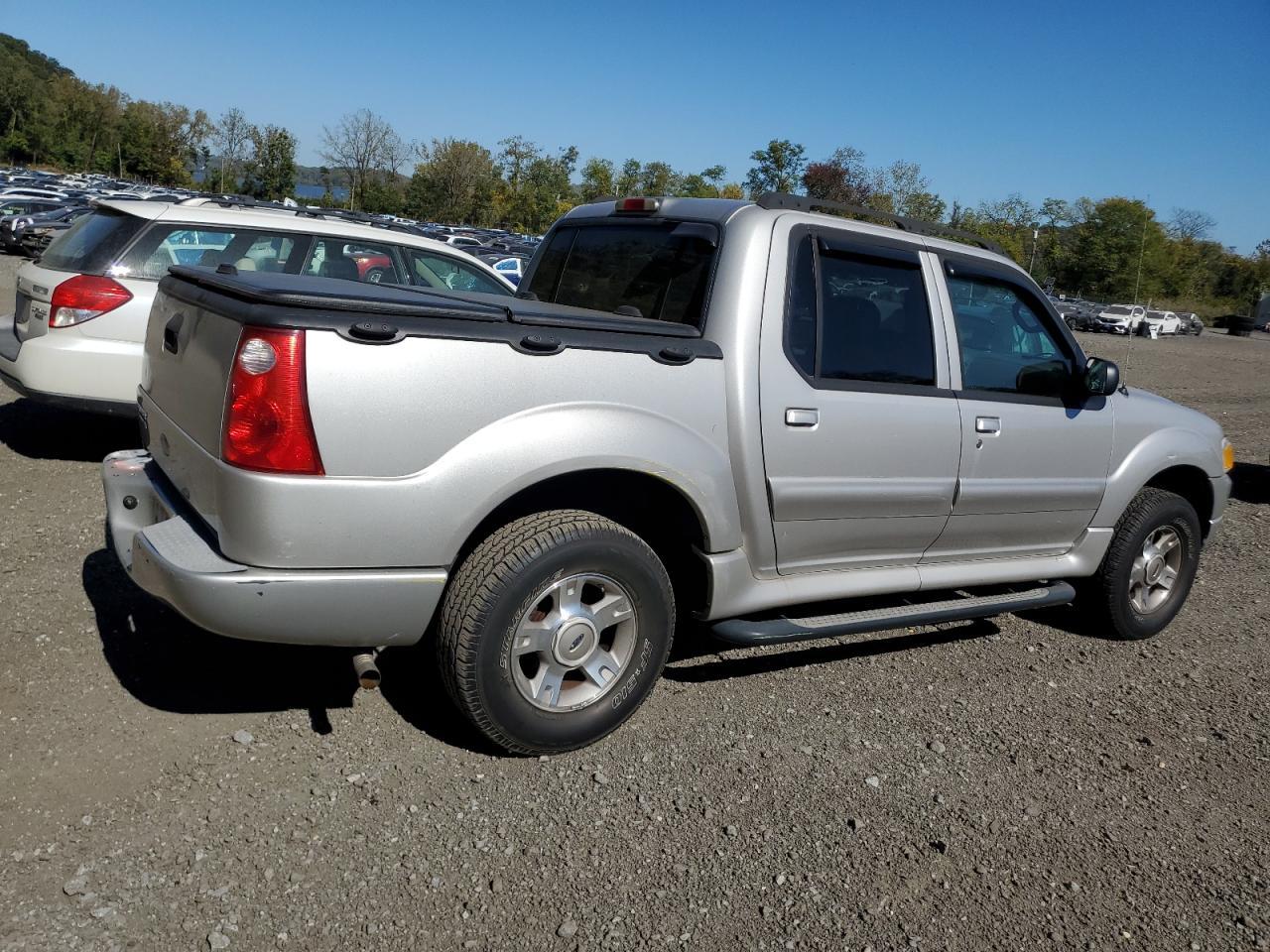 2004 FORD Explorer Sport Trac
