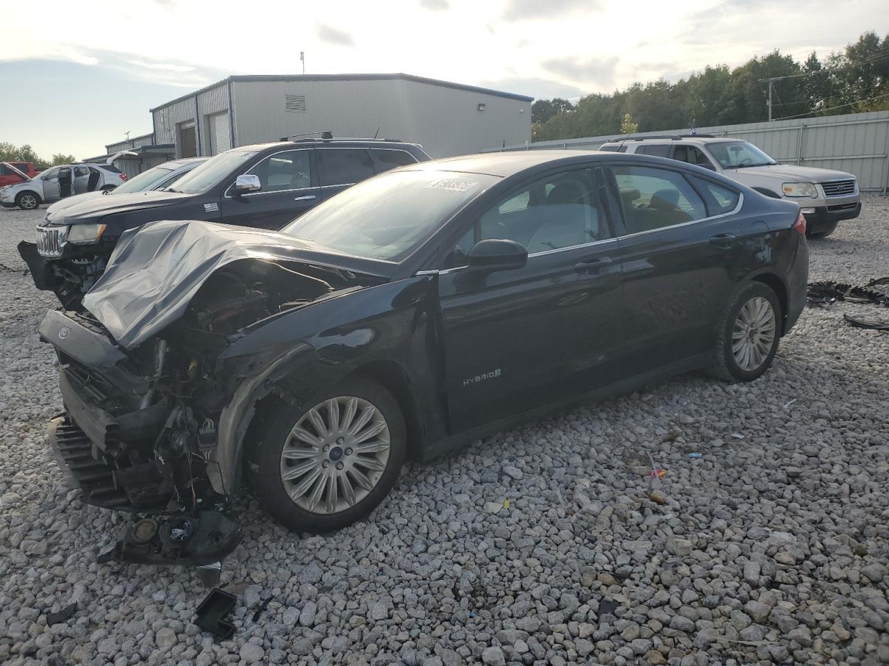 2016 FORD FUSION