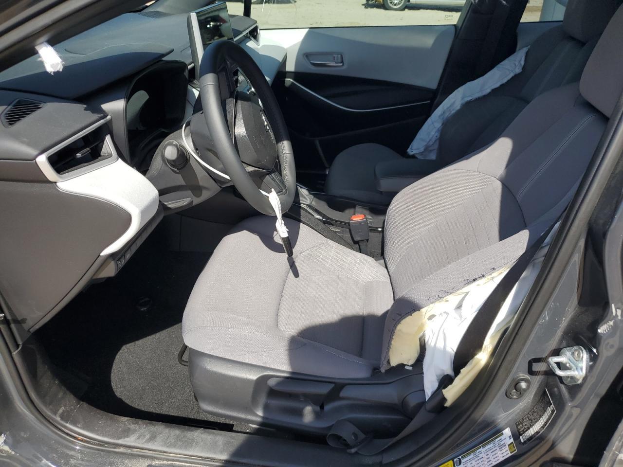 2025 TOYOTA COROLLA