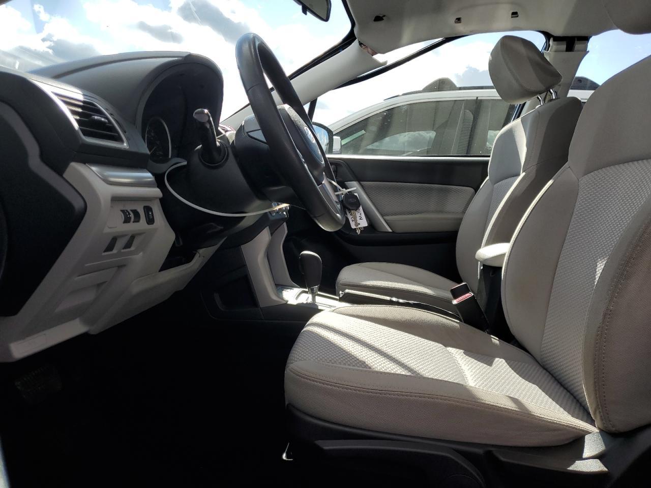 2017 SUBARU FORESTER