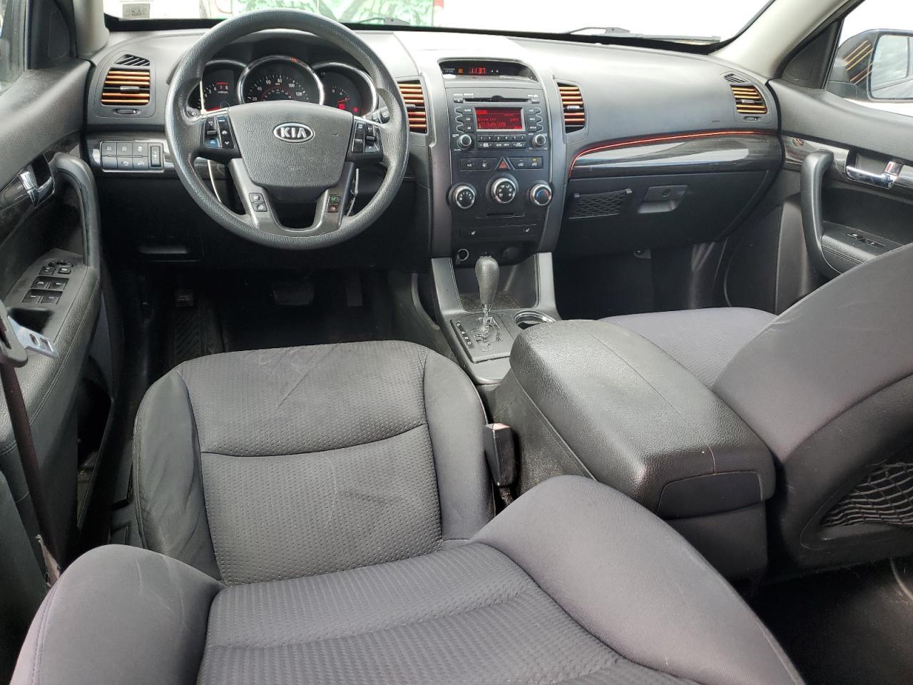 2011 KIA SORENTO