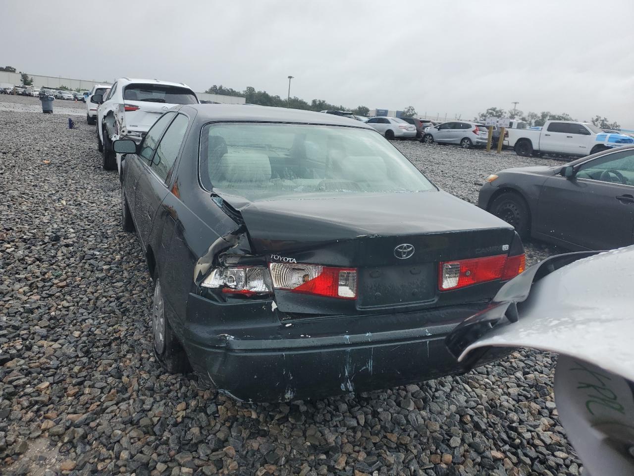 2001 TOYOTA CAMRY