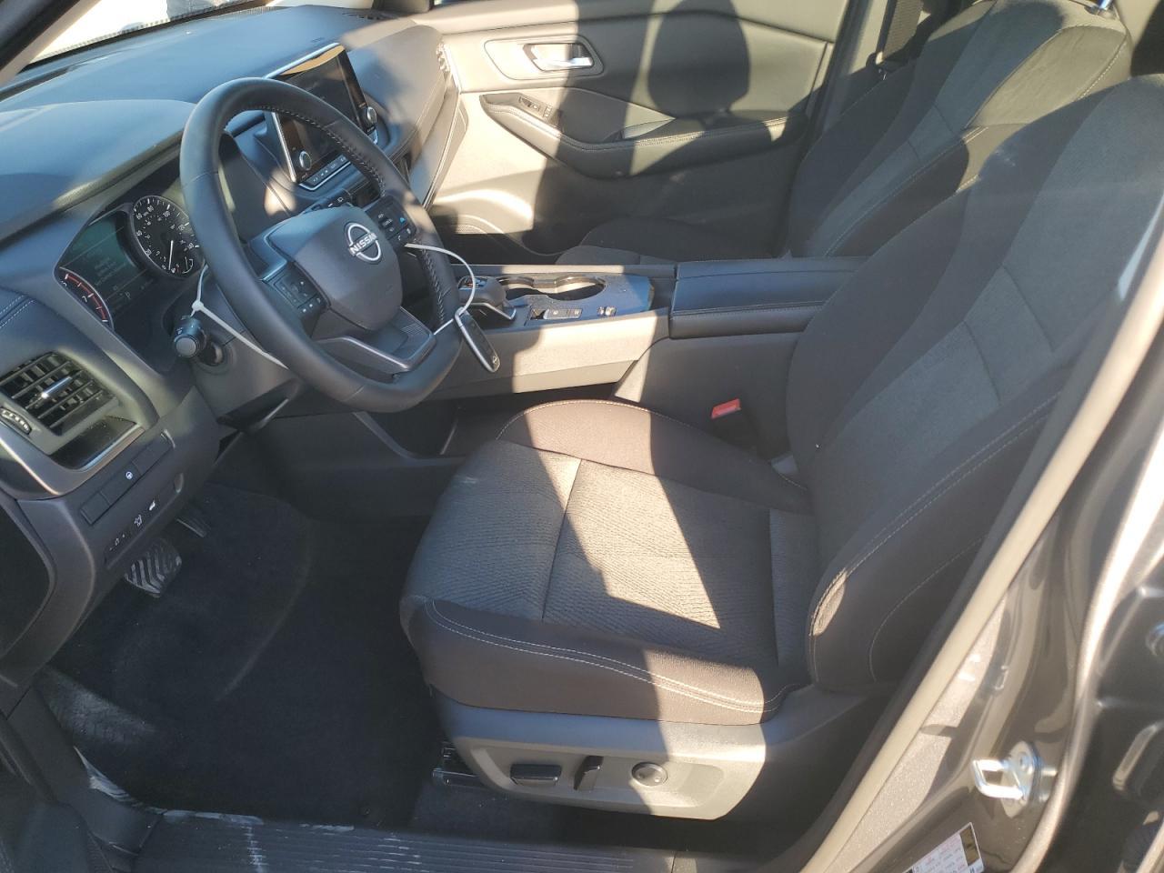 2025 NISSAN ROGUE