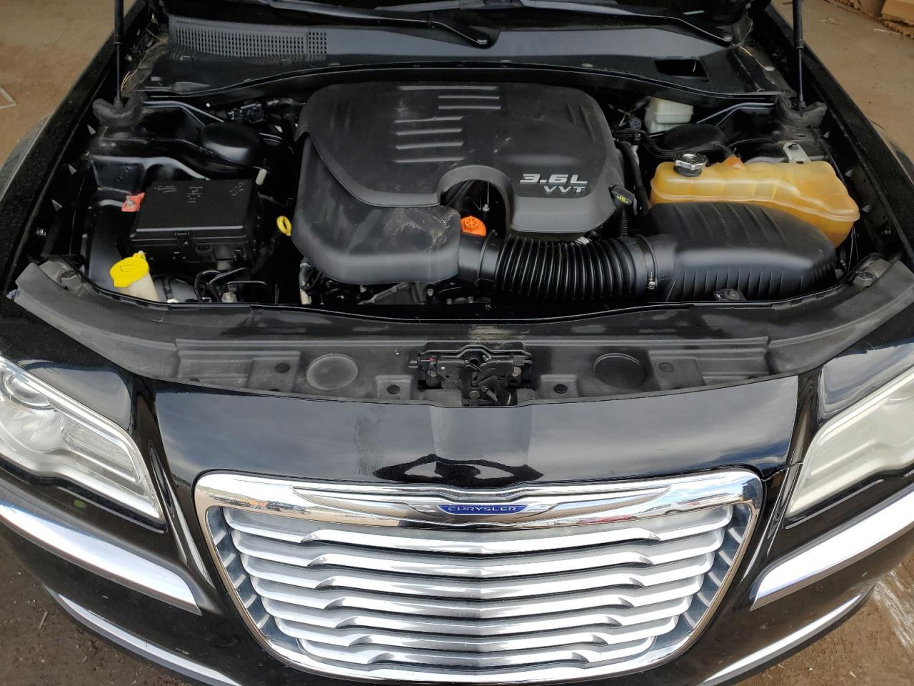 2013 CHRYSLER 300