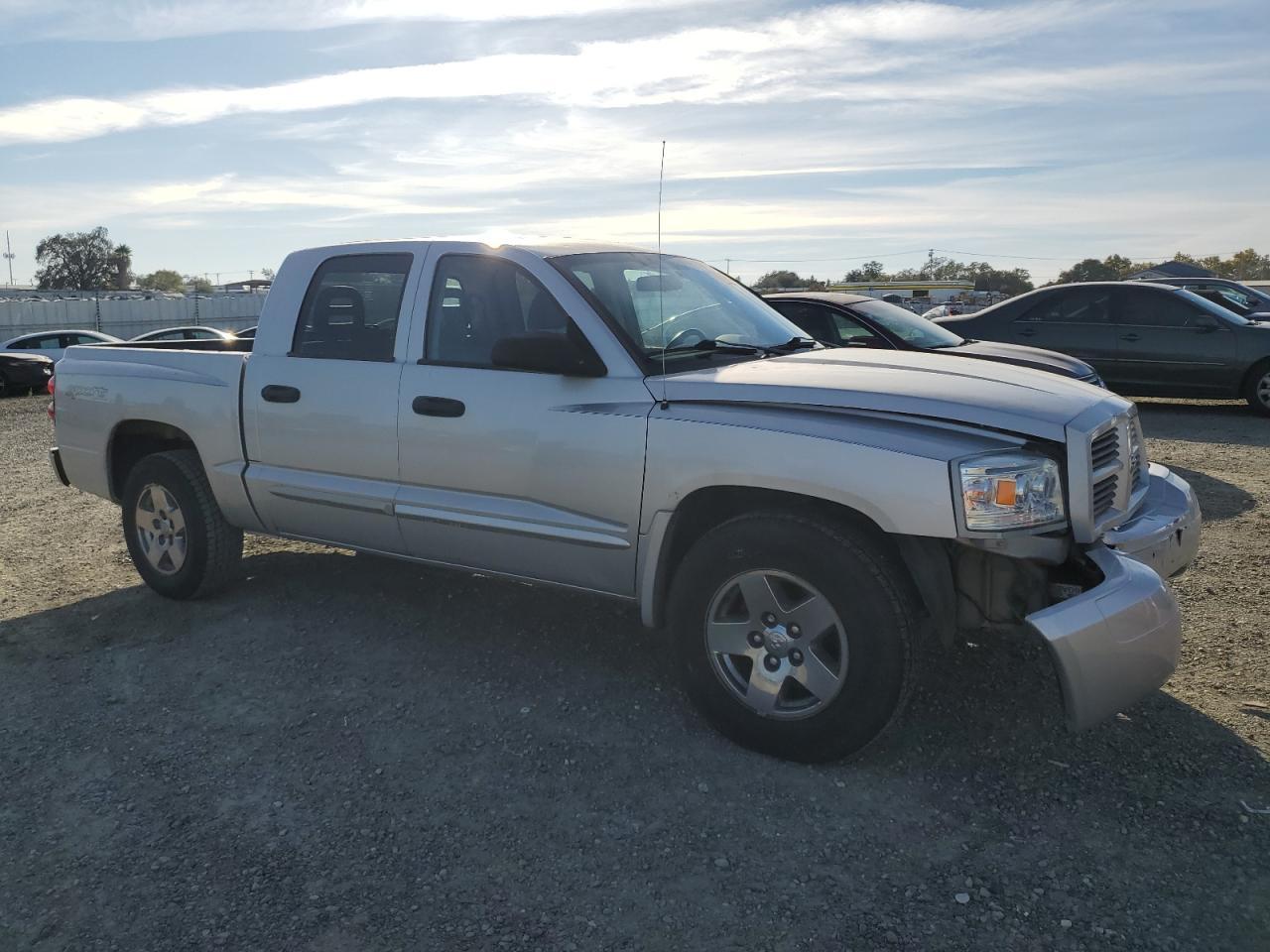 2006 DODGE Dakota