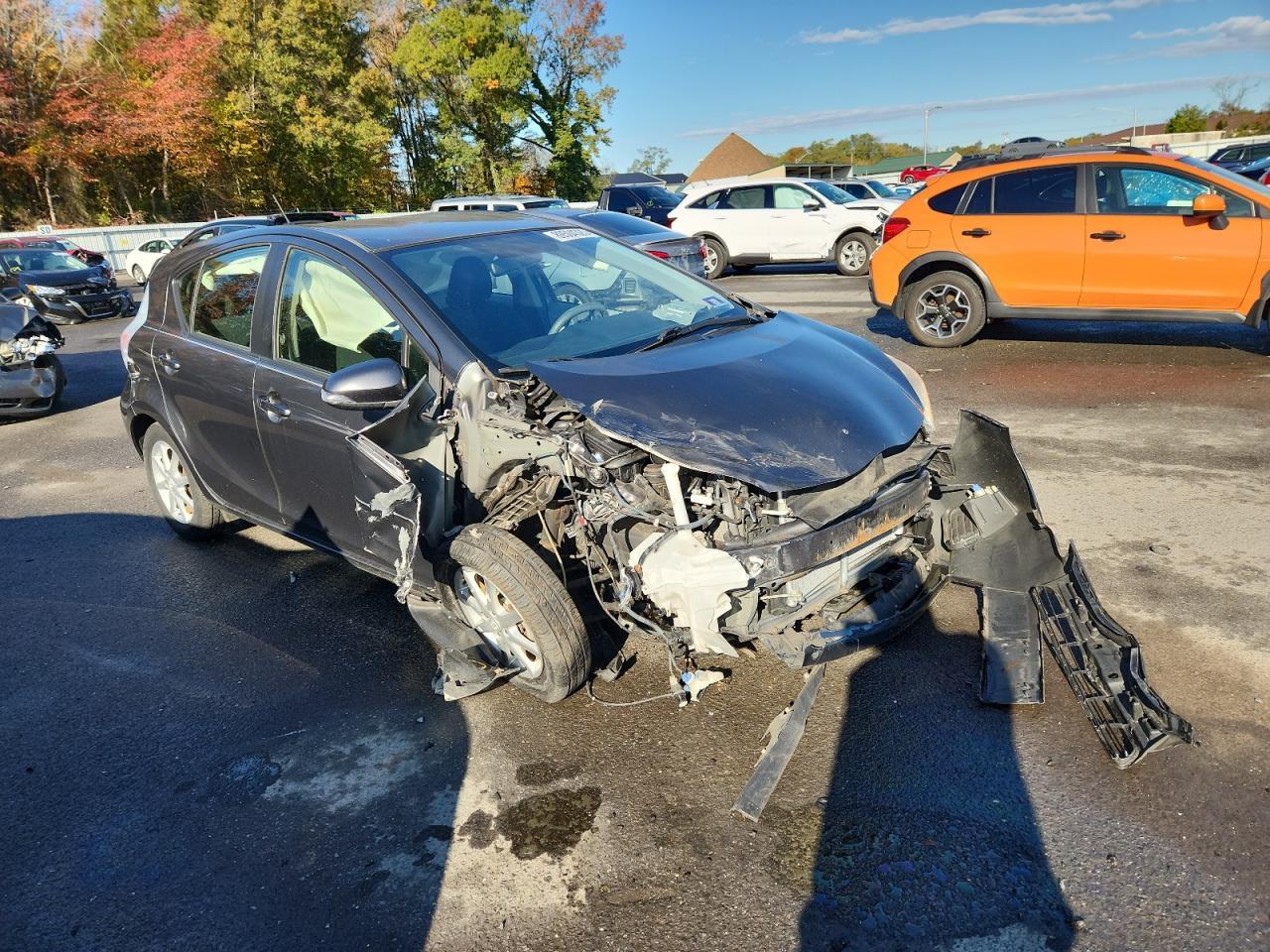 2013 TOYOTA Prius c