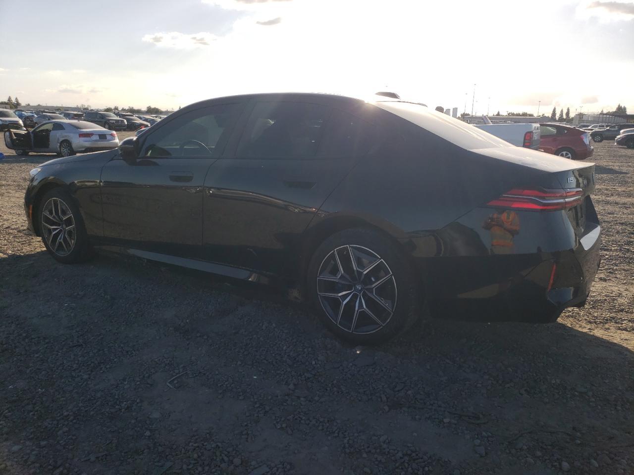 2024 BMW i5