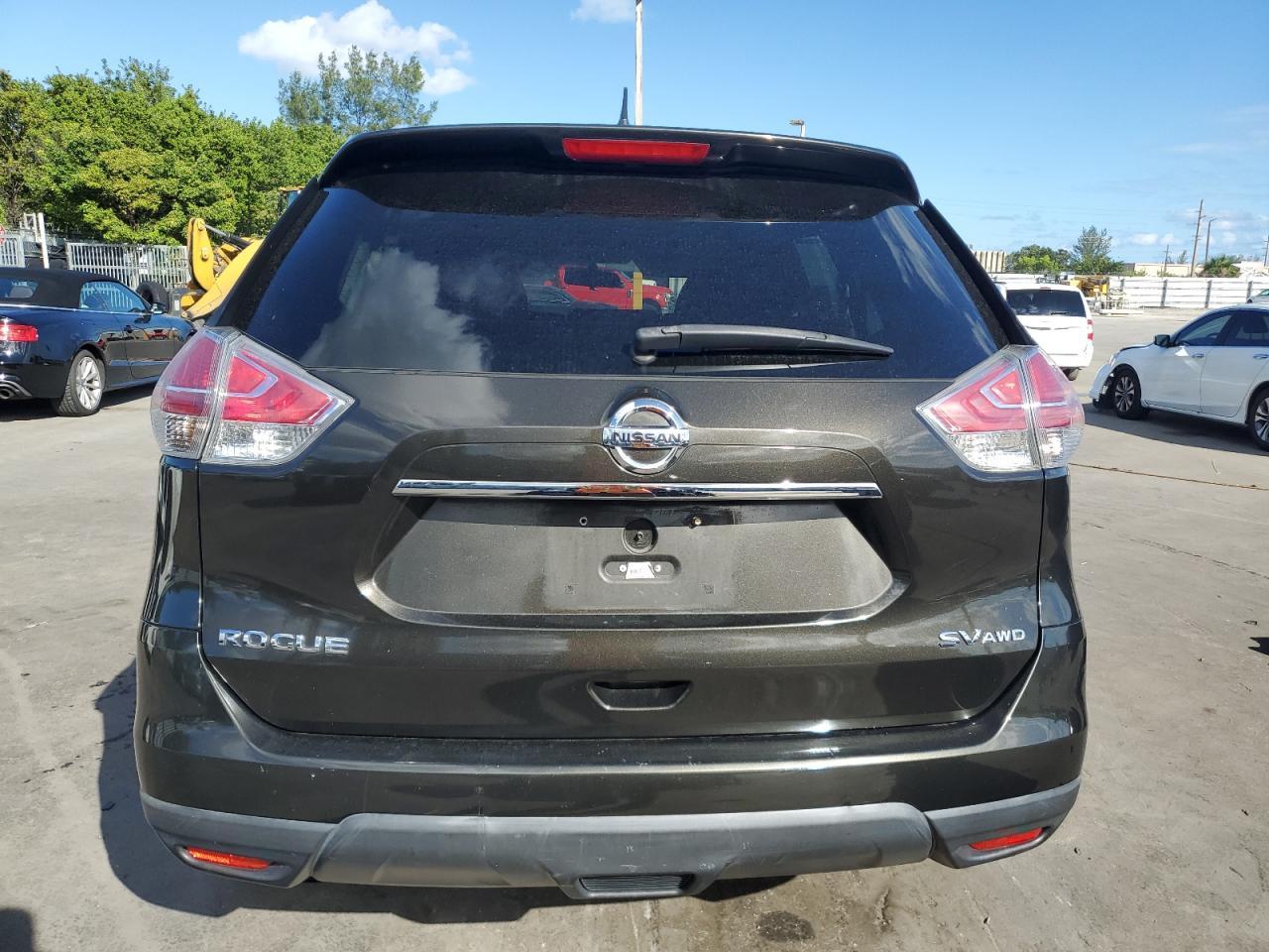 2015 NISSAN ROGUE