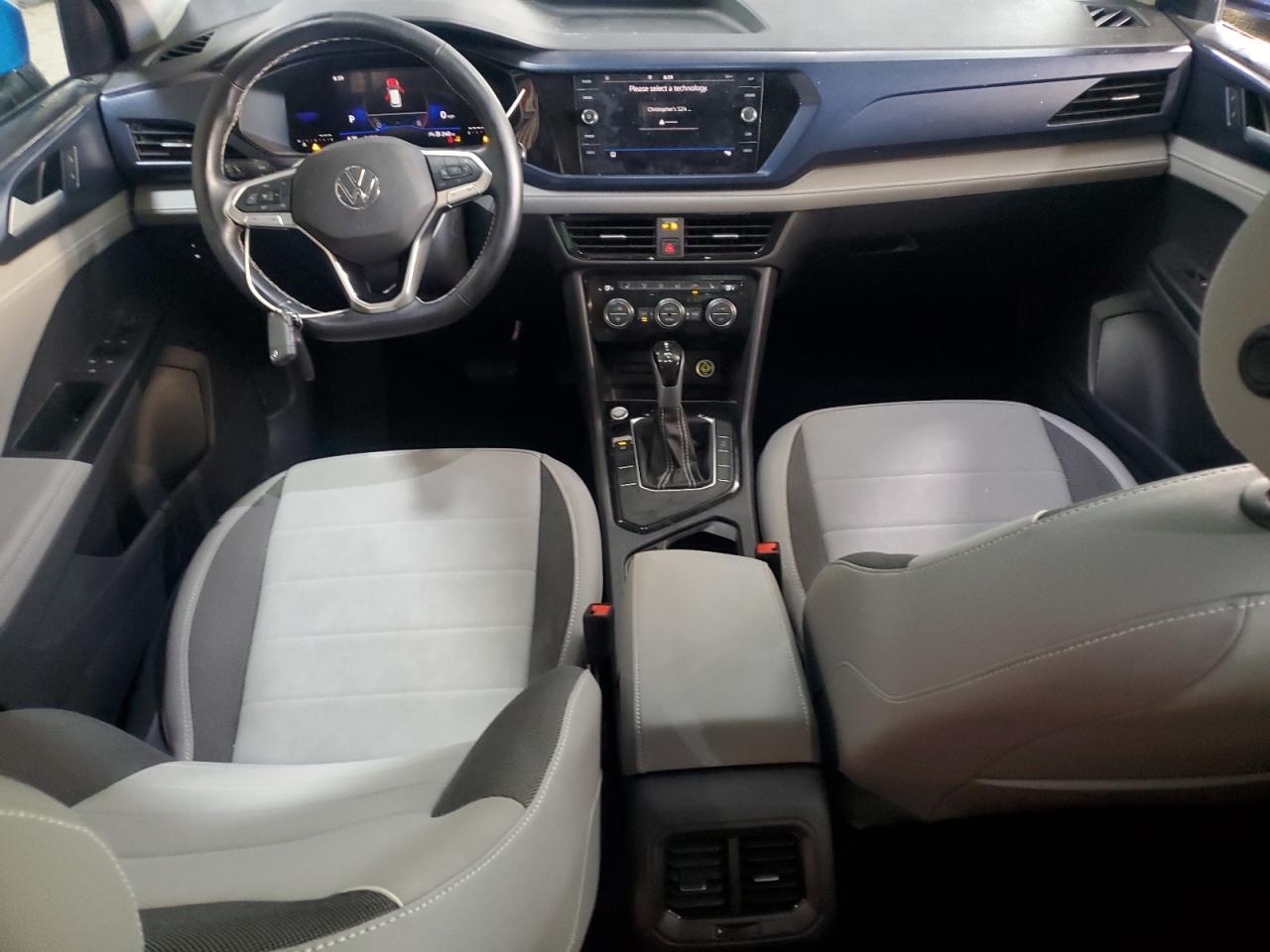 2024 VOLKSWAGEN Taos