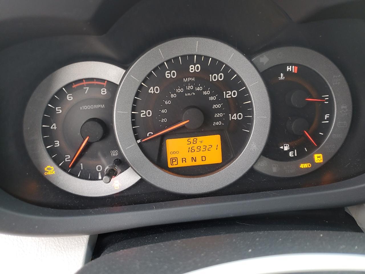 2011 TOYOTA RAV4