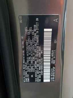 2005 TOYOTA Sequoia