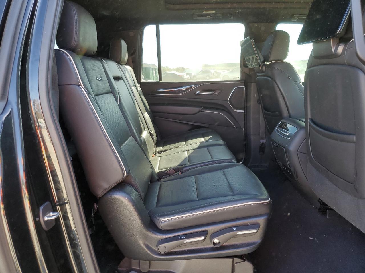 2021 CADILLAC ESCALADE