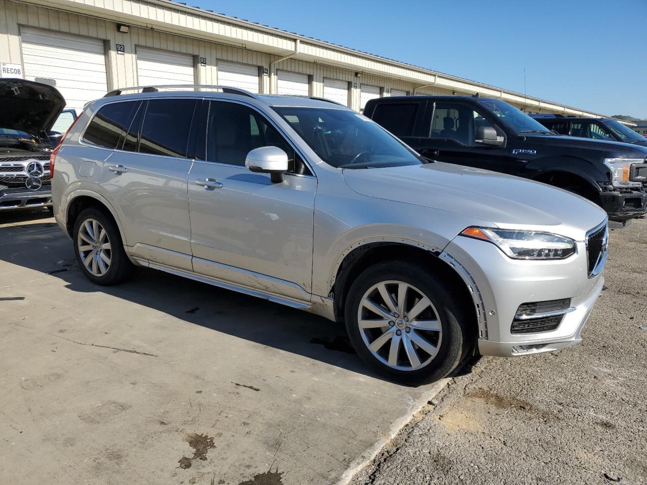 2018 VOLVO XC90
