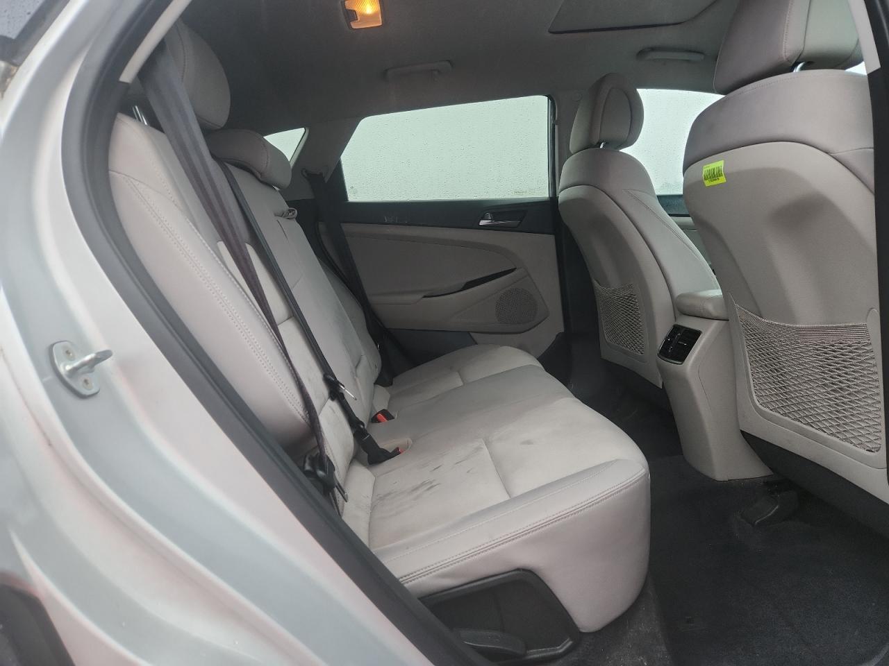 2017 HYUNDAI TUCSON