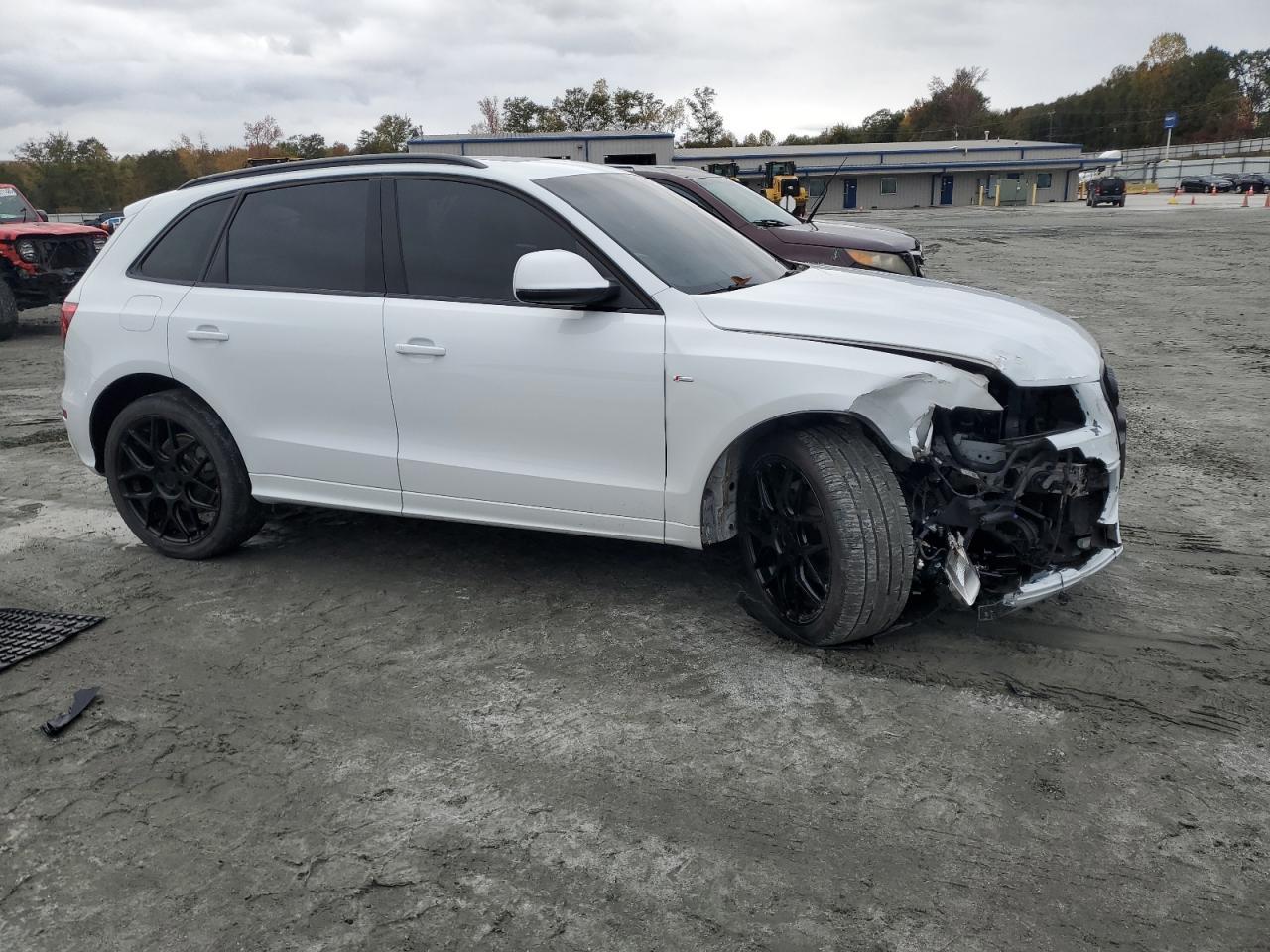 2015 AUDI Q5
