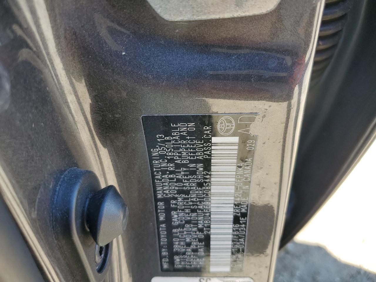 2013 TOYOTA COROLLA