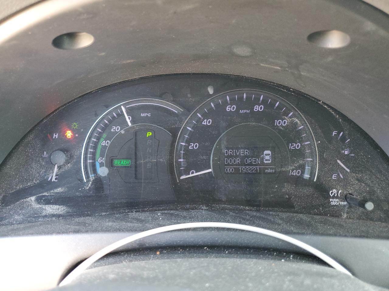2011 TOYOTA CAMRY