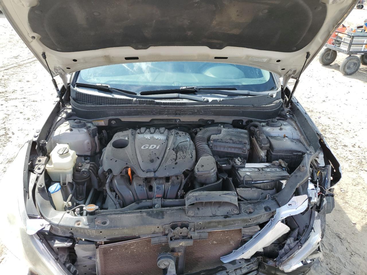 2011 HYUNDAI SONATA