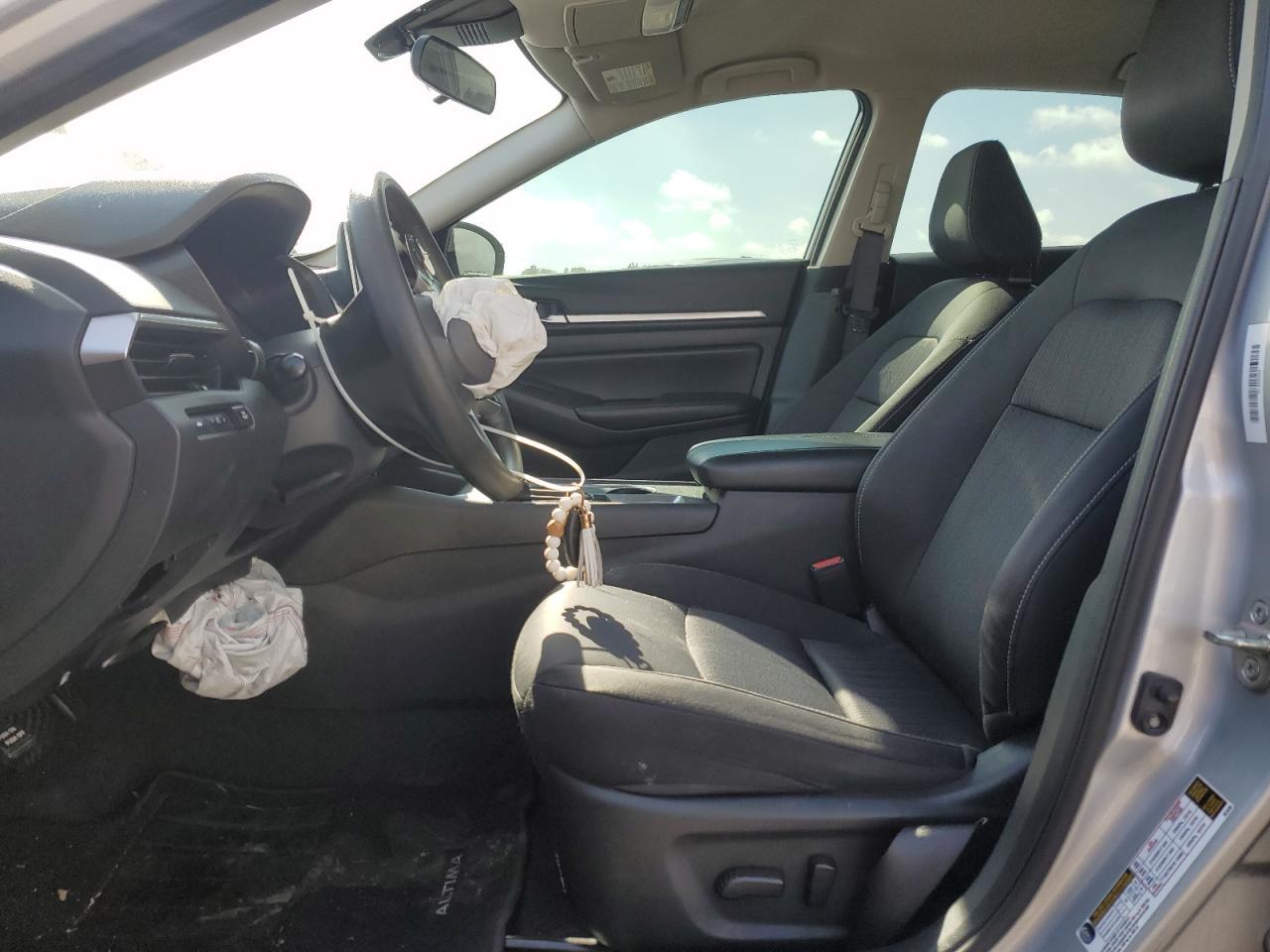 2022 NISSAN ALTIMA