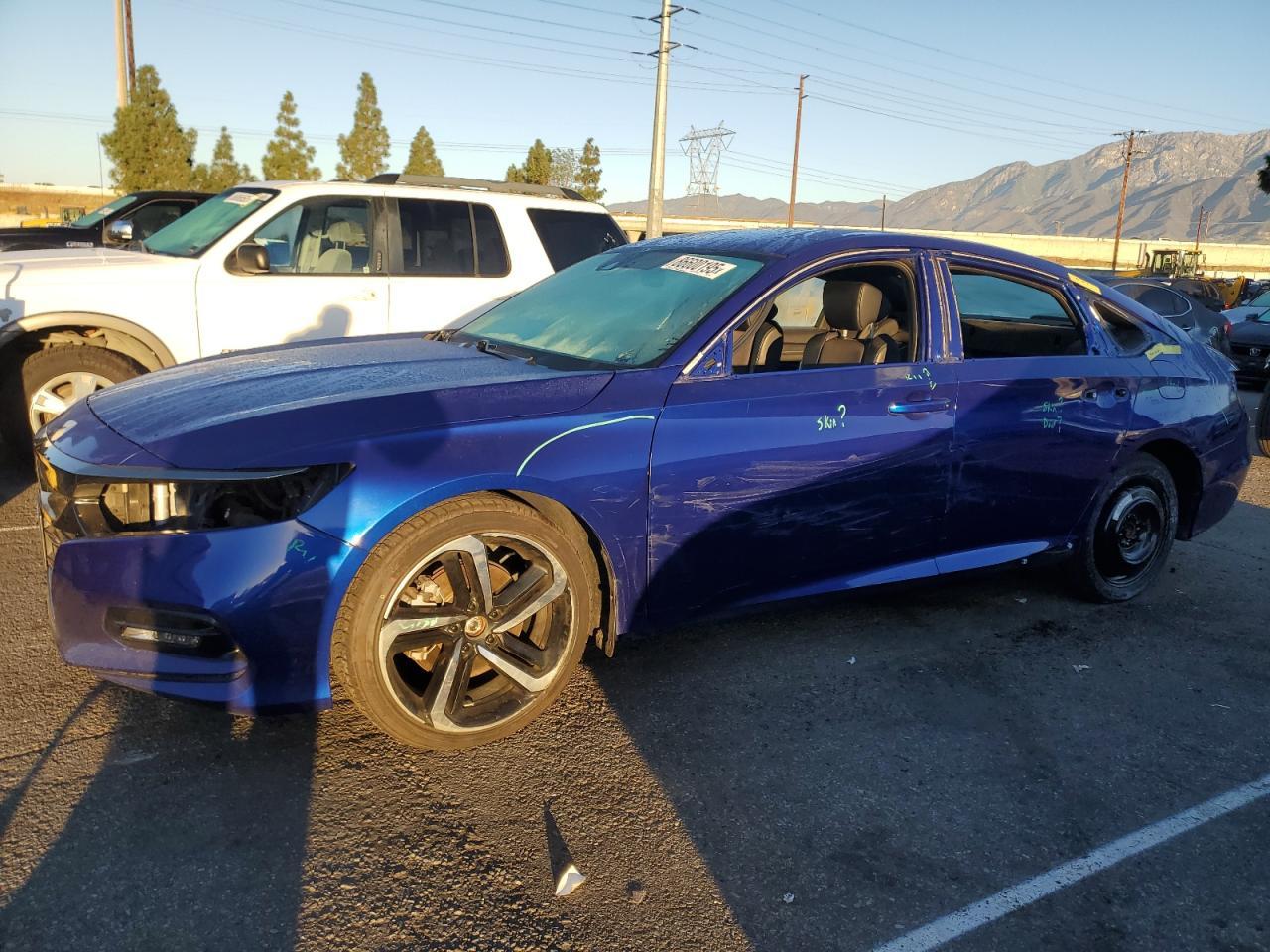 2018 HONDA ACCORD