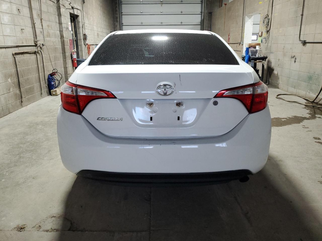 2016 TOYOTA COROLLA