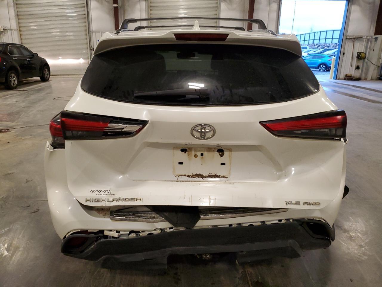 2020 TOYOTA HIGHLANDER