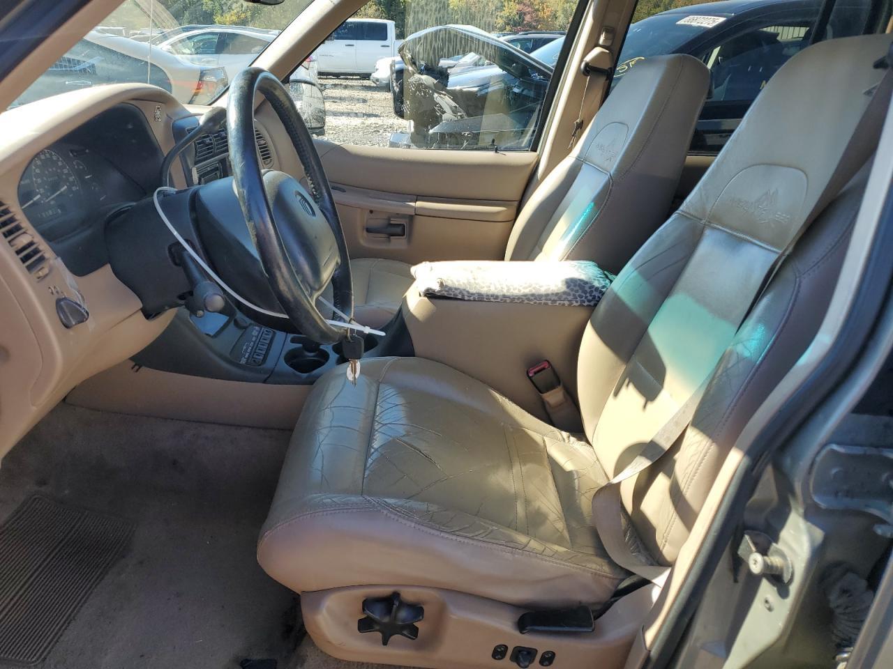 2000 MERCURY Mountaineer
