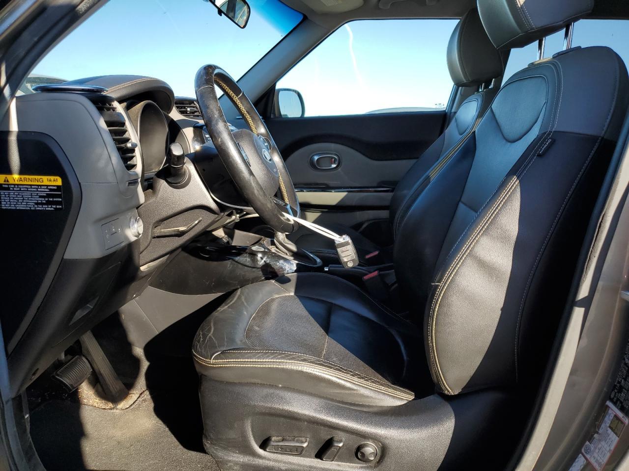 2016 KIA SOUL